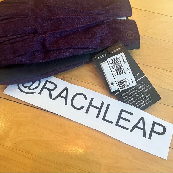 L/XL Lululemon City Keeper Gloves - Picture 2 of 3